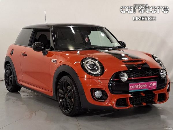 Mini Cooper Hatchback, Petrol, 2019, Orange