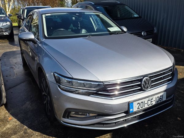 Volkswagen Passat Saloon, Diesel, 2020, Grey