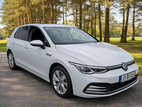 Volkswagen Golf Estate, Petrol, 2021, White