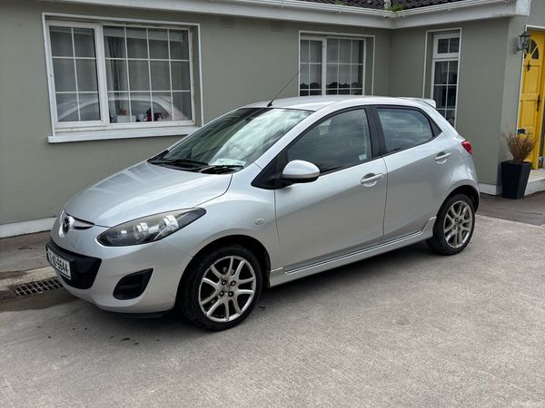 Mazda Mazda2 Hatchback, Petrol, 2010, Silver