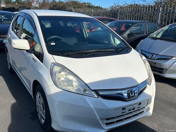 Honda Fit Hatchback, Petrol Hybrid, 2012, White
