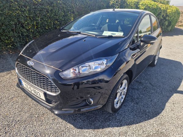 Ford Fiesta Hatchback, Petrol, 2017, Black