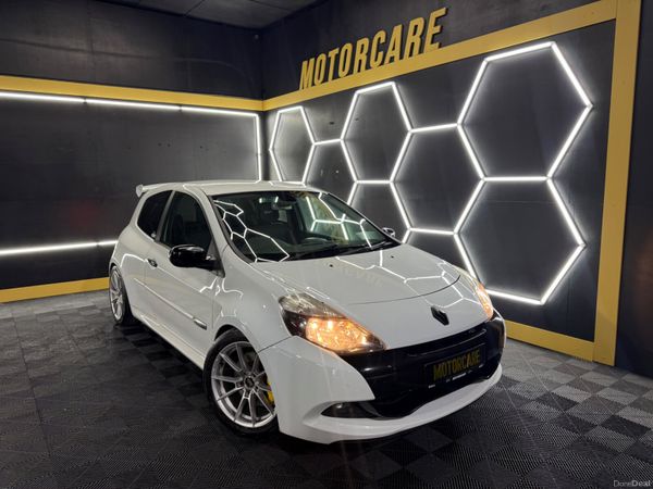 Renault Clio Hatchback, Petrol, 2012, White