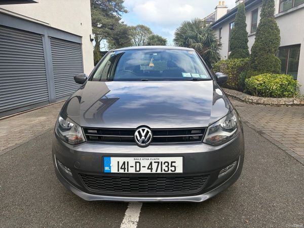 Volkswagen Polo Hatchback, Petrol, 2014, Grey