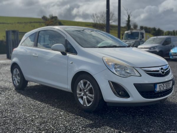 Opel Corsa Hatchback, Petrol, 2012, White