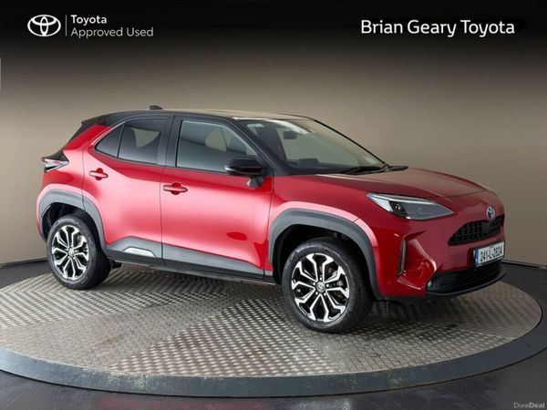Toyota Yaris Cross Hatchback, Petrol Hybrid, 2024, Red