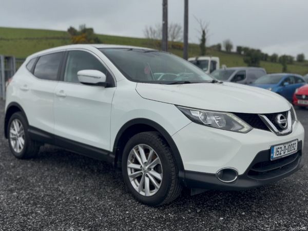 Nissan Qashqai Hatchback, Diesel, 2015, White