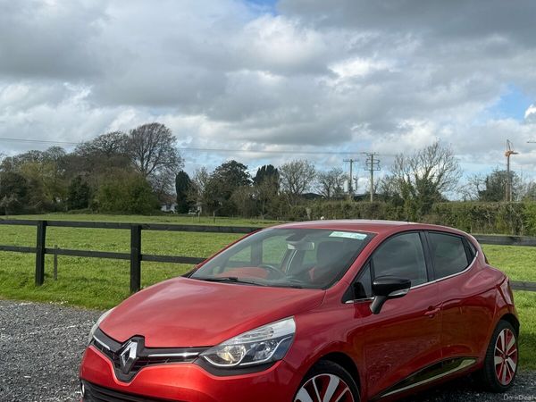 Renault Clio Hatchback, Petrol, 2013, Red