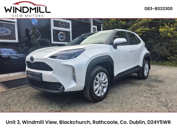 Toyota Yaris Cross Hatchback, Petrol Hybrid, 2025, White