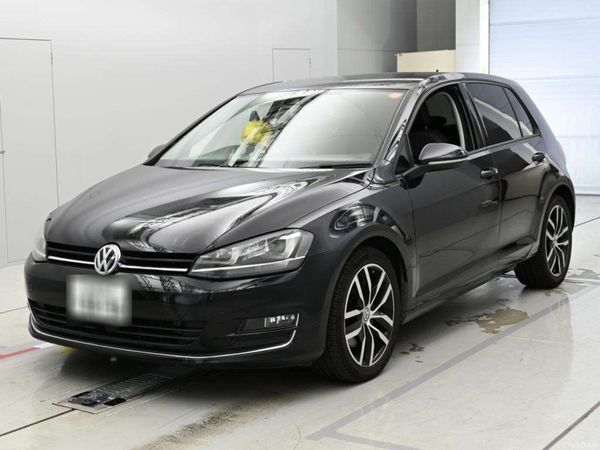 Volkswagen Golf Hatchback, Petrol, 2016, Black