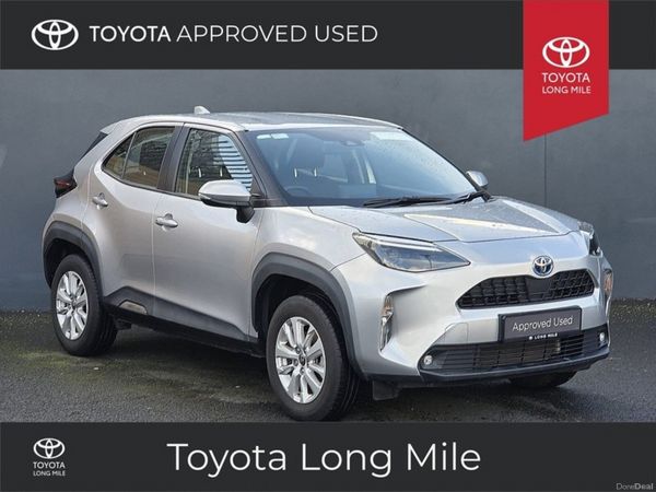 Toyota Yaris Cross Hatchback, Petrol Hybrid, 2023, Grey