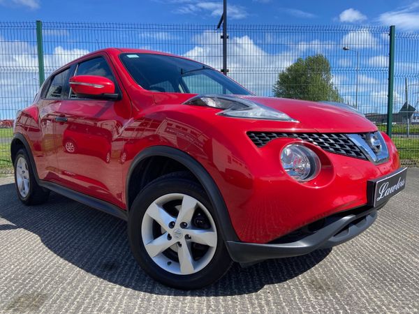 Nissan Juke SUV, Diesel, 2017, Red