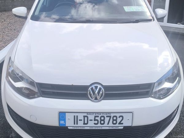 Volkswagen Polo Hatchback, Petrol, 2011, White