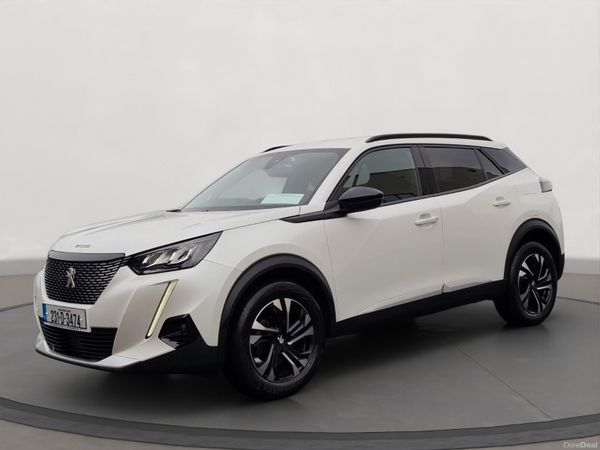 Peugeot 2008 MPV, Petrol, 2023, White