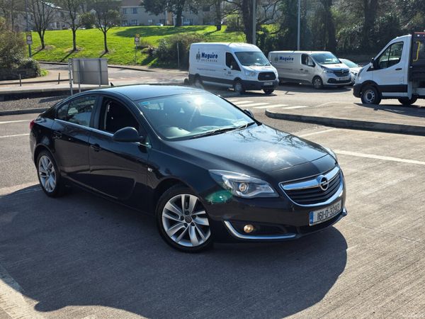 Opel Insignia Hatchback, Diesel, 2016, Black