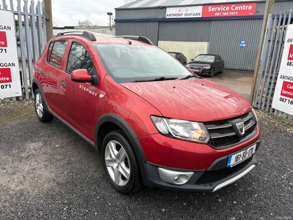 Dacia Sandero Stepway Hatchback, Diesel, 2016, Red