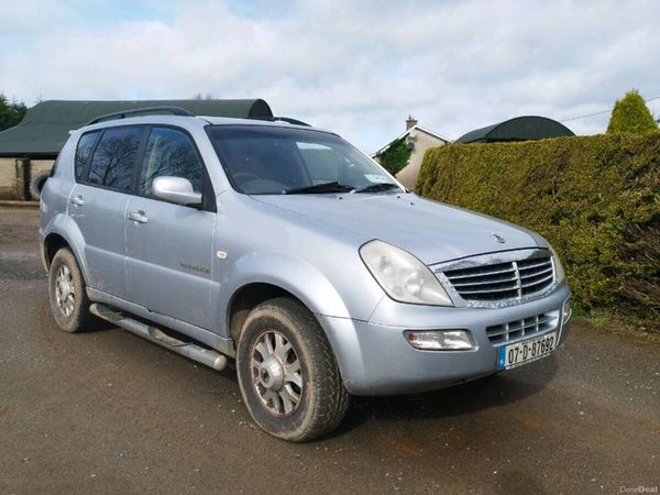 SsangYong Rexton SUV, Diesel, 2007, Silver