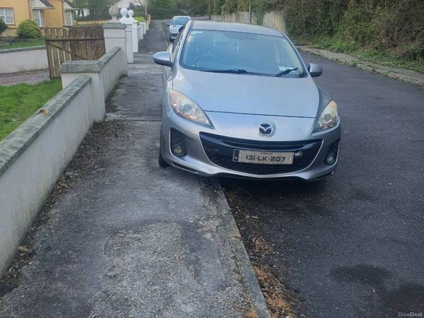 Mazda Mazda3 Saloon, Diesel, 2013, Grey