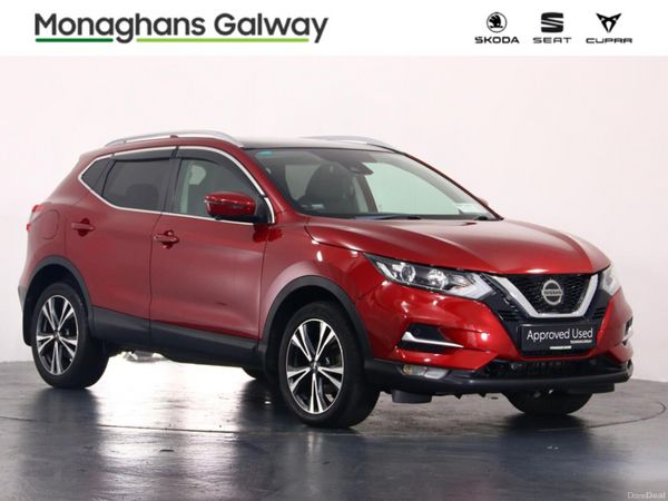 Nissan Qashqai MPV, Diesel, 2020, Red