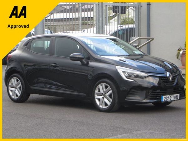 Renault Clio Hatchback, Petrol, 2022, Black
