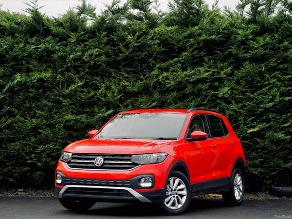 Volkswagen T-Cross Hatchback, Diesel, 2019, Red