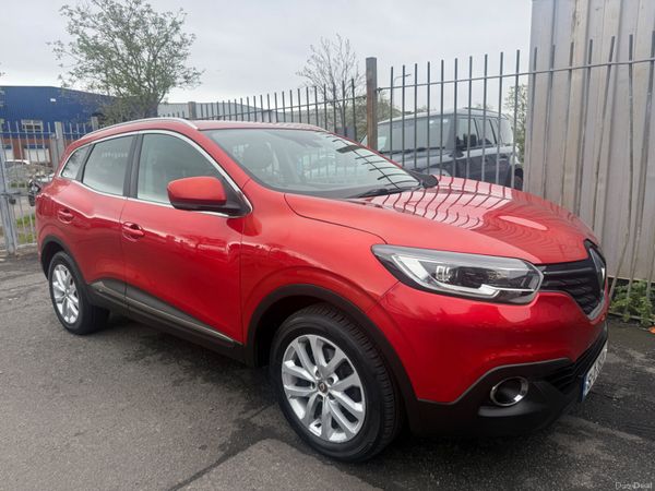 Renault Kadjar SUV, Diesel, 2016, Red