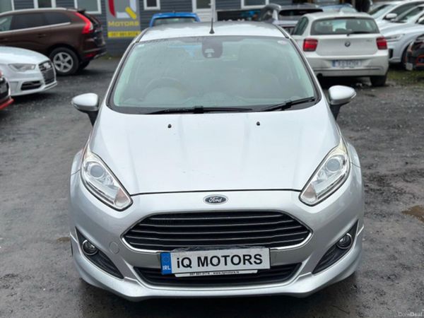 Ford Fiesta Hatchback, Petrol, 2016, Silver
