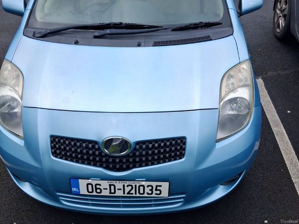 Toyota Vitz Hatchback, Petrol, 2006, Blue
