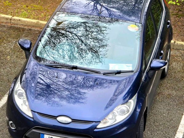 Ford Fiesta Hatchback, Petrol, 2010, Blue