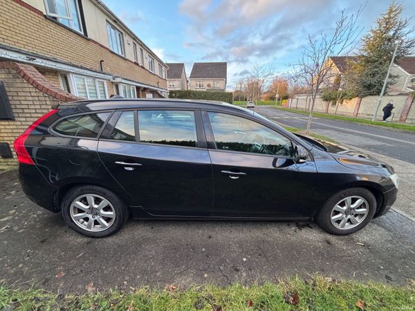 Volvo V60 Estate, Diesel, 2014, Black