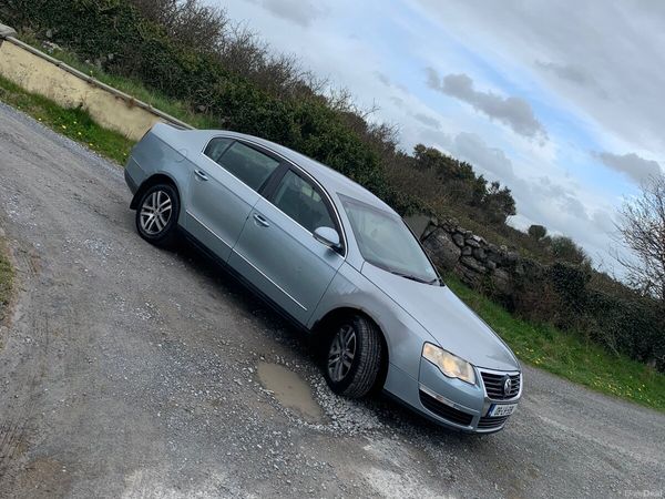 Volkswagen Passat Saloon, Diesel, 2008, Blue