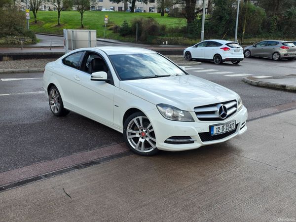 Mercedes-Benz C-Class Coupe, Diesel, 2012, White
