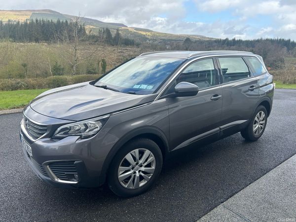 Peugeot 5008 MPV, Diesel, 2018, Grey