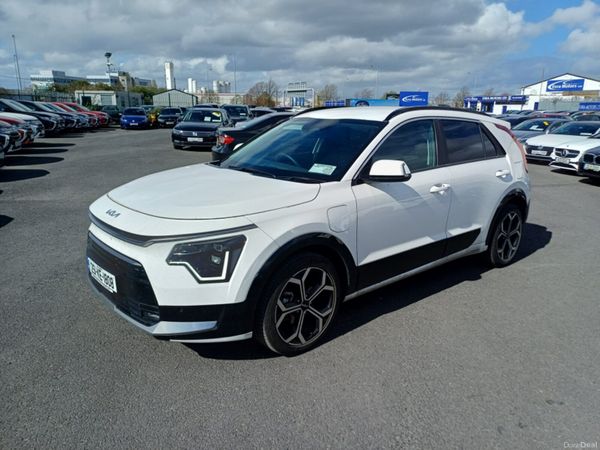 Kia Niro MPV, Petrol Plug-in Hybrid, 2025, White