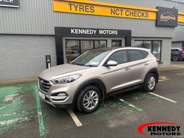 Hyundai Tucson Estate, Diesel, 2017, Gold