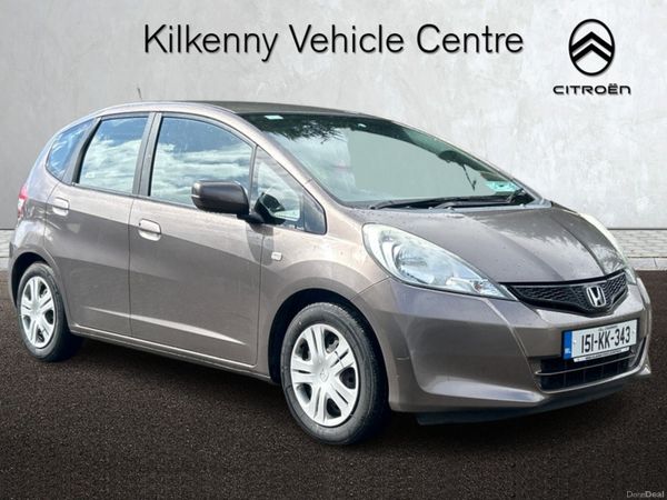 Honda Jazz Hatchback, Petrol, 2015, Beige