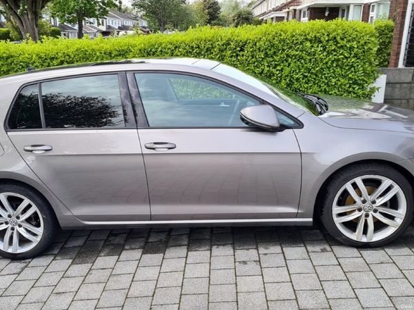 Volkswagen Golf Estate, Petrol, 2016, Grey