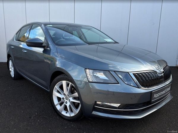 Skoda Octavia Hatchback, Diesel, 2019, Grey