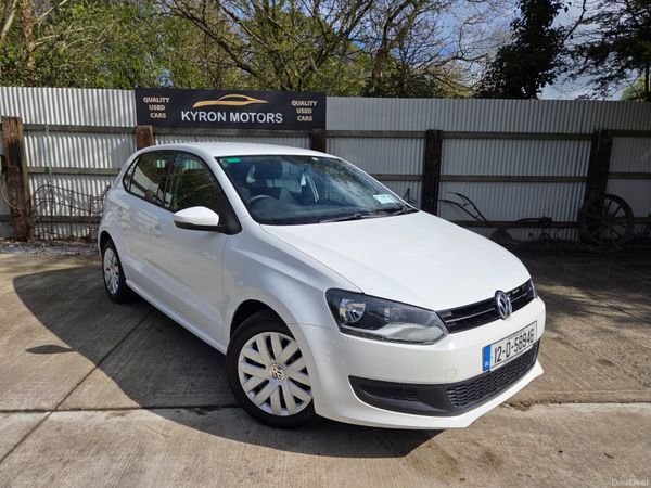 Volkswagen Polo Hatchback, Petrol, 2012, White