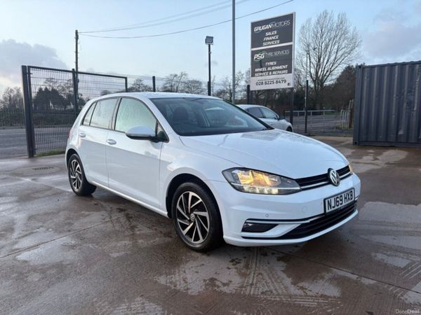 Volkswagen Golf Hatchback, Diesel, 2019, White