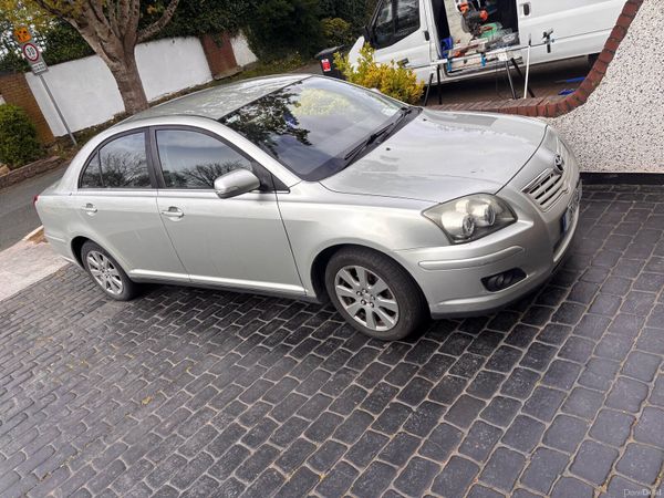 Toyota Avensis Saloon, Petrol, 2008, Silver