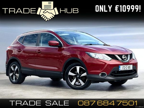 Nissan Qashqai SUV, Diesel, 2017, Red