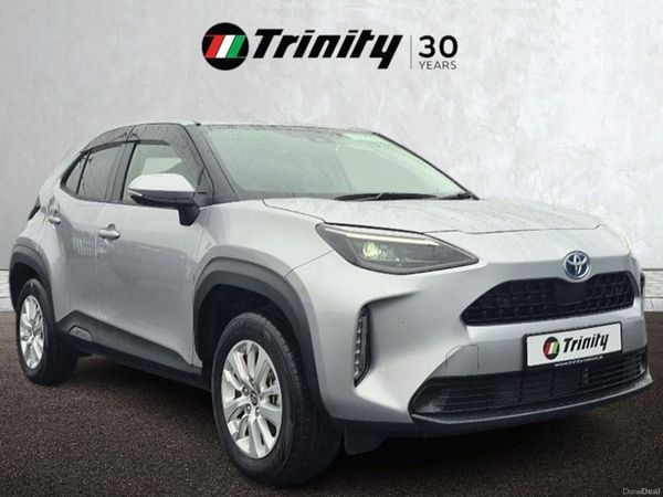 Toyota Yaris Cross SUV, Petrol Hybrid, 2023, Silver