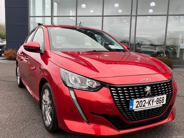 Peugeot 208 Hatchback, Petrol, 2020, Red
