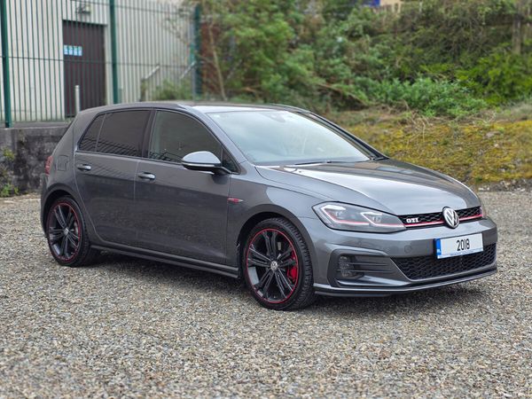 Volkswagen Golf Hatchback, Petrol, 2018, Grey