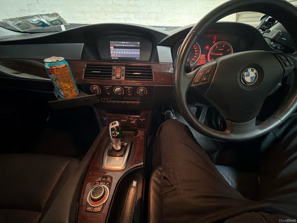 BMW 5-Series Saloon, Diesel, 2009, Blue