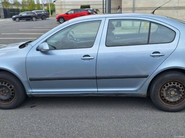 Skoda Octavia Hatchback, Diesel, 2005, Grey