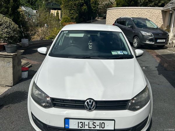 Volkswagen Polo Hatchback, Petrol, 2013, White