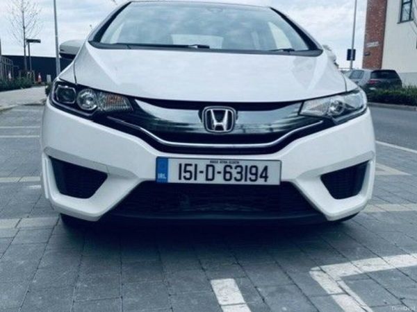 Honda Fit Hatchback, Petrol Hybrid, 2015, White