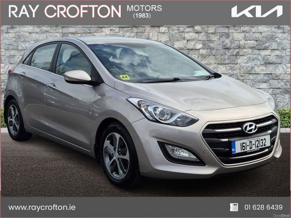 Hyundai i30 Hatchback, Petrol, 2016, White